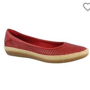 Clarks Danelly Adira Slip on Flats Red WIDE